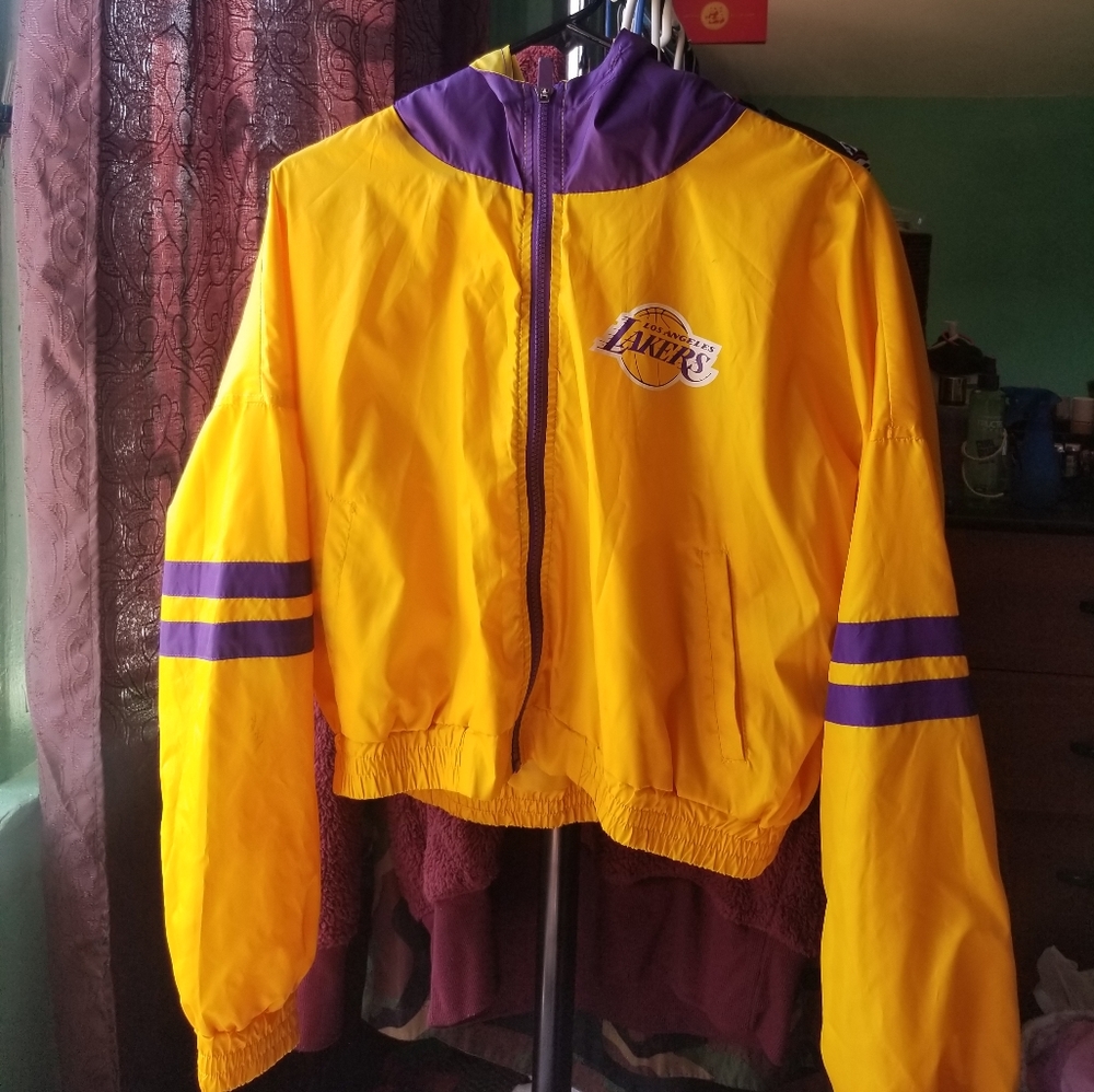 NBA Vintage Los Angeles Lakers Women's Windbreaker